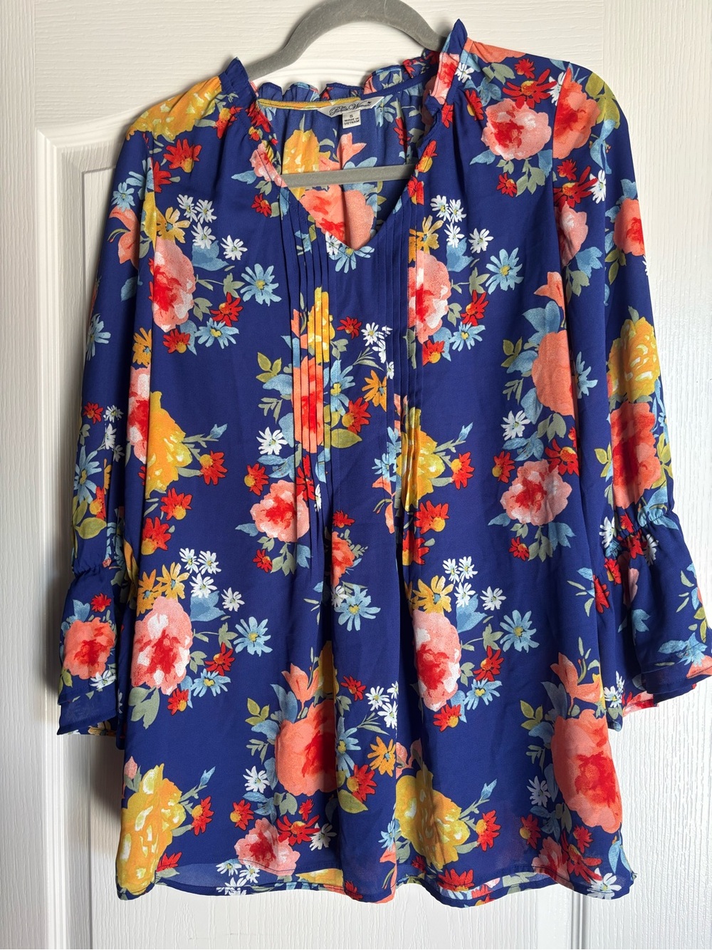 The Pioneer Woman Floral Peasant Top 3/4 Sleeves Size Small Split Neckline NWT